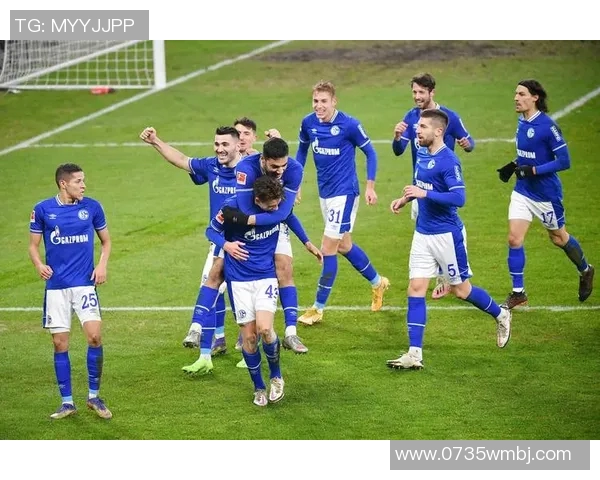 沙尔克04德甲连战连败，前景堪忧